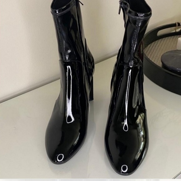 Louis Vuitton silhouette uniform boots - Picture 1 of 3